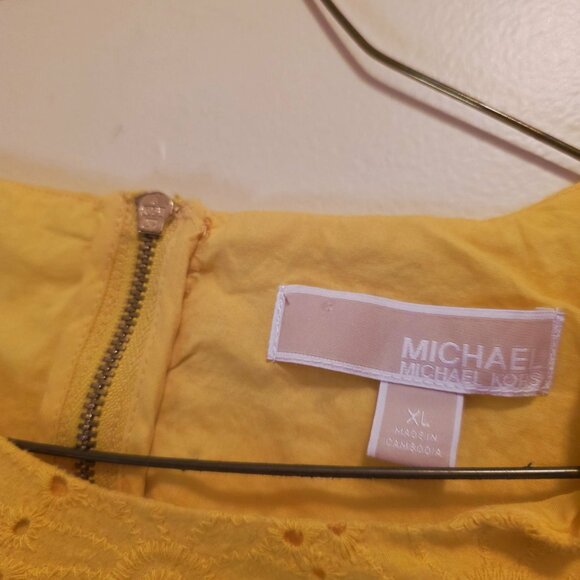 Michael Kors Yellow Eyelet Peplum Top XL - Picture 2 of 5